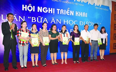 Đà Nẵng: Áp dụng bộ thực đơn chuẩn cho học sinh bán trú